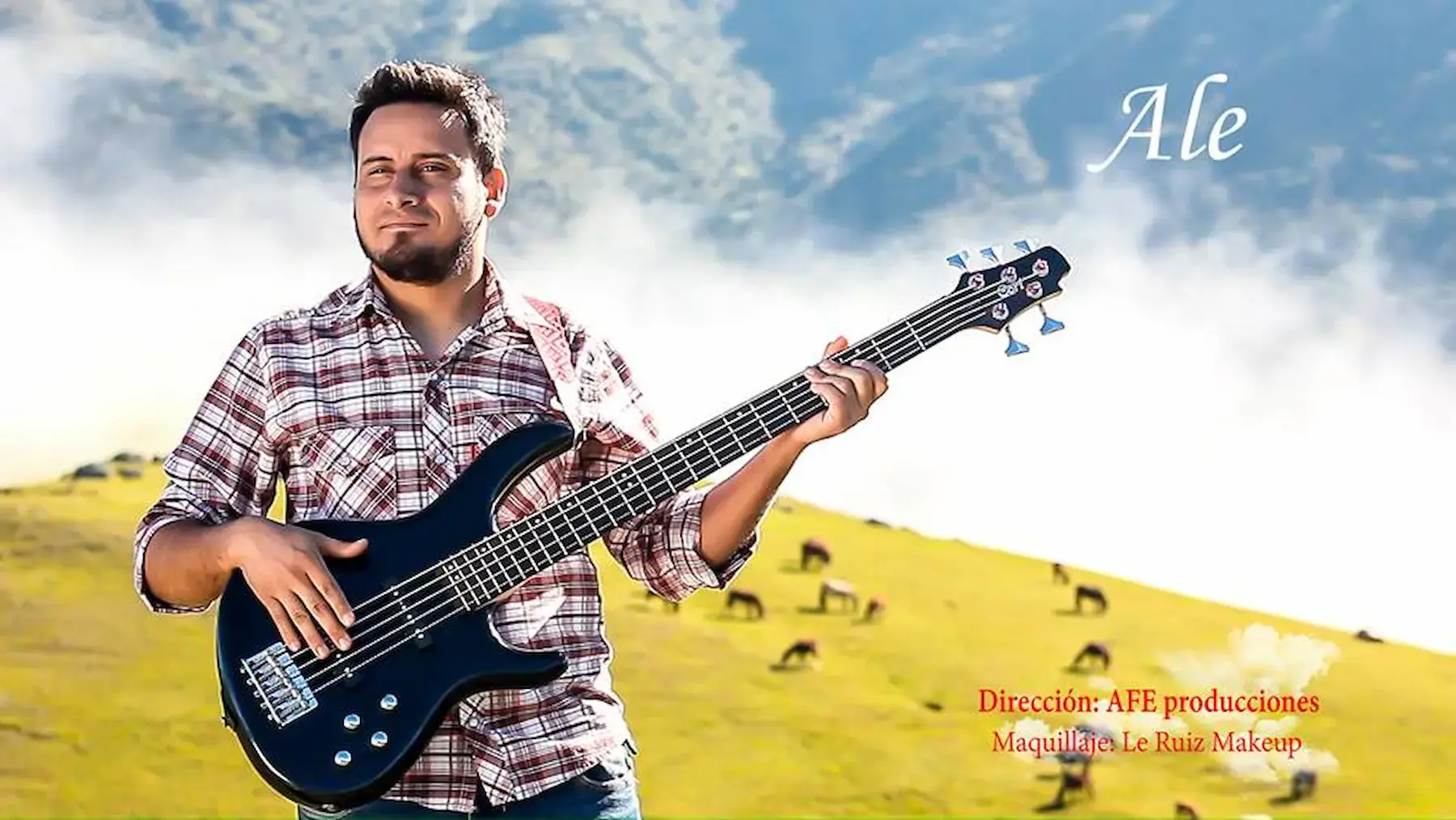 Detalle musical de Víctor Toledo en escena